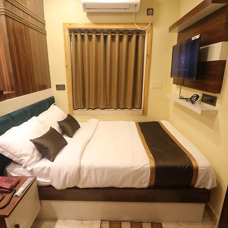 Hotel Mohar Residency Kalkuta Zewnętrze zdjęcie