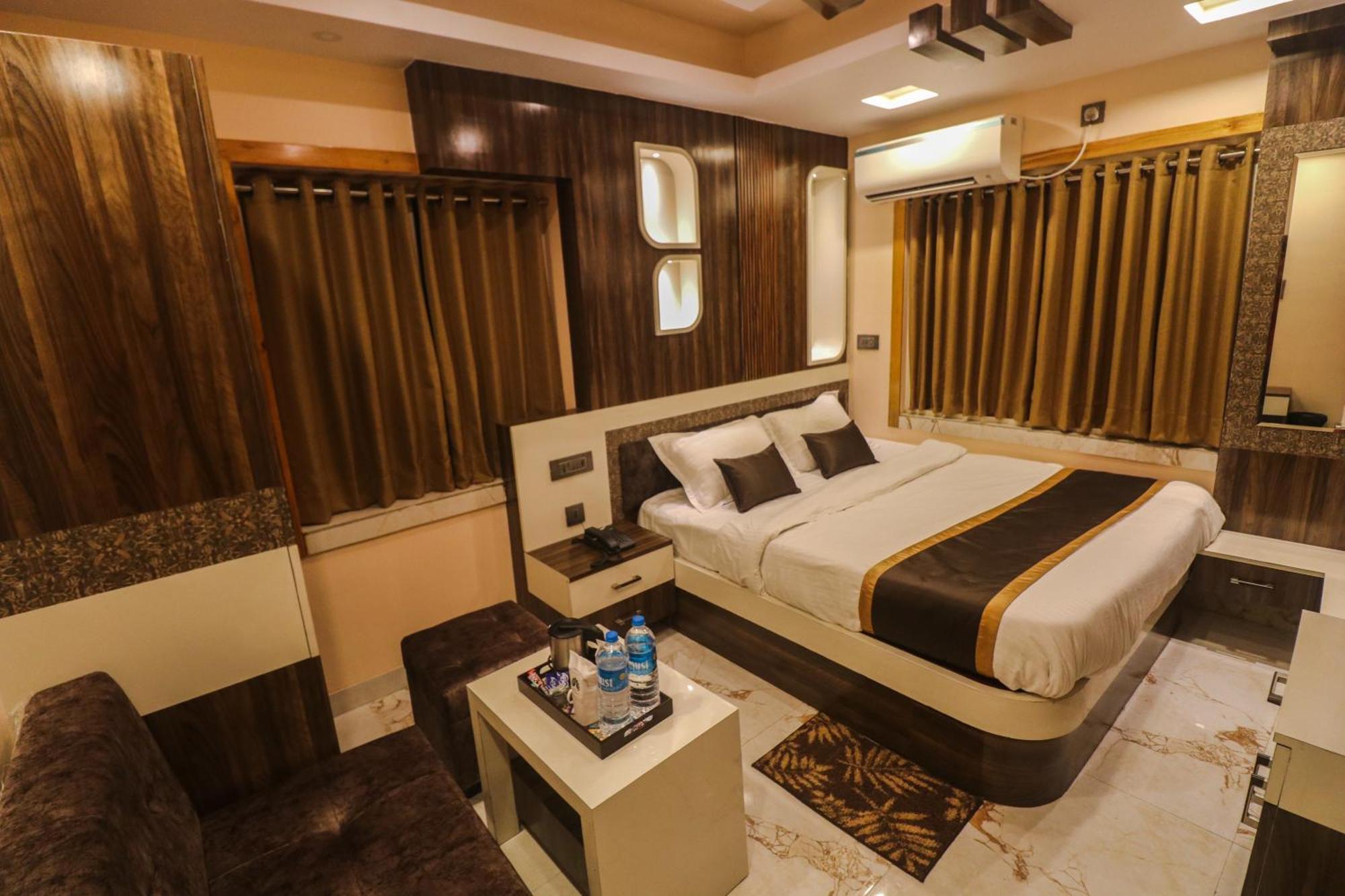 Hotel Mohar Residency Kalkuta Zewnętrze zdjęcie