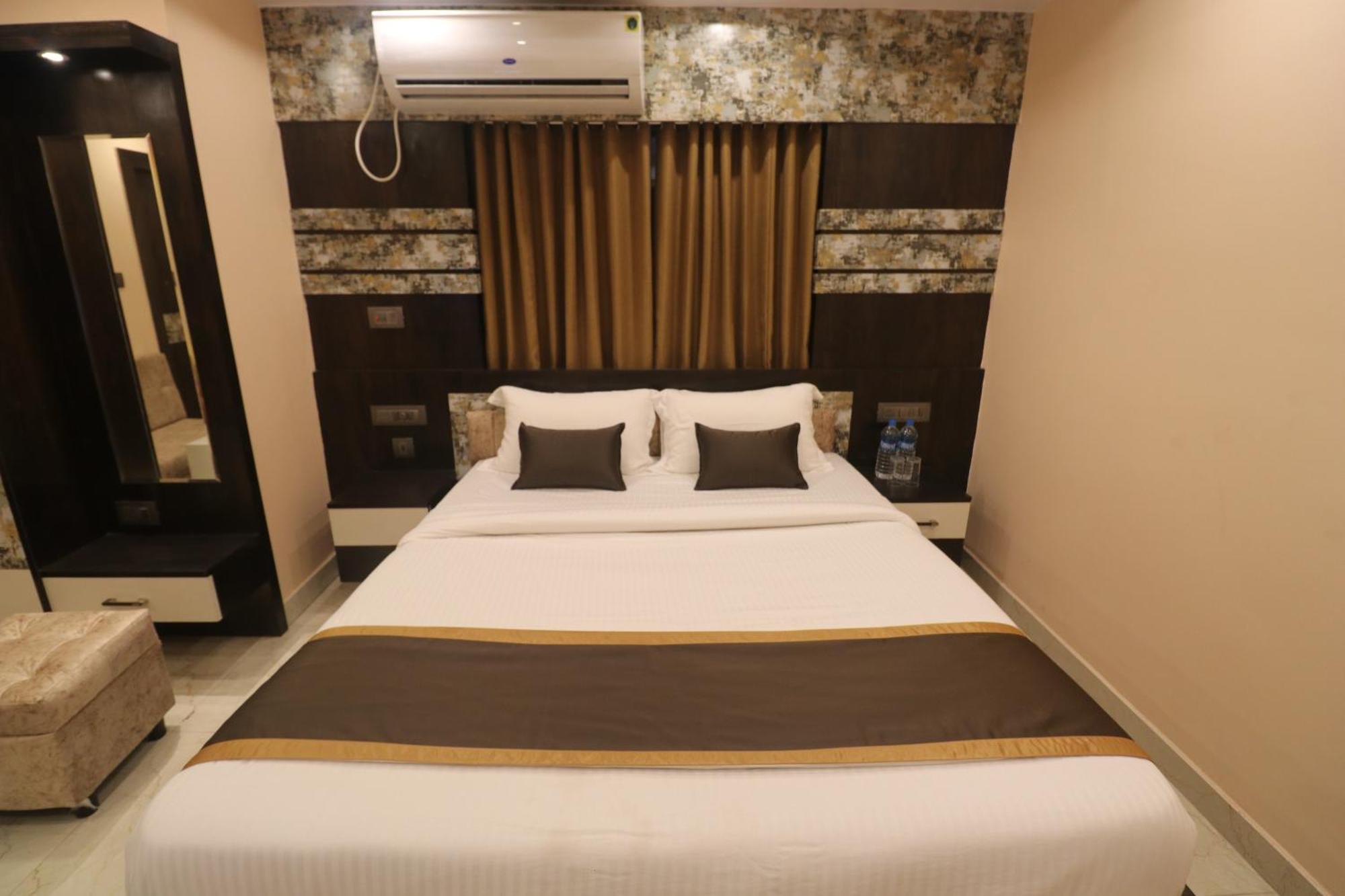 Hotel Mohar Residency Kalkuta Zewnętrze zdjęcie